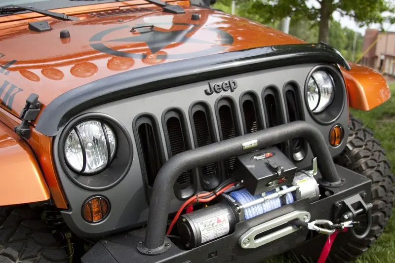 Rugged Ridge Wraparound Smoke Bug Deflector 07-18 Jeep Wrangler