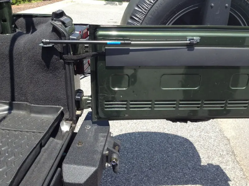 Rugged Ridge 07-10 Jeep Wrangler JK Tailgate Assist Kit Damper